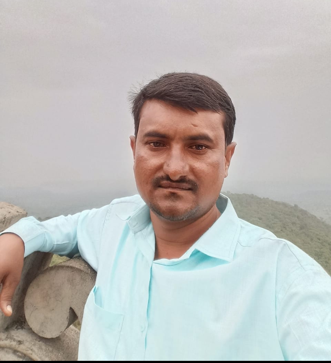 कर्मचारी